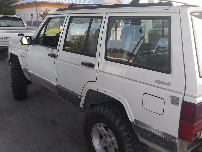 1996 XJ Country &quot;Fake Snake&quot;-img_20120911_181433.jpg