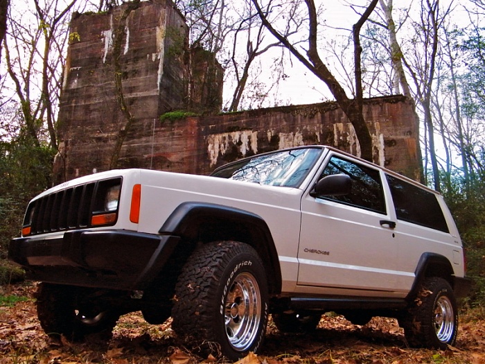 My daily driver and trial Worthy Xj build.-image-2109313750.jpg
