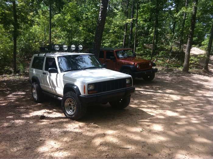 My daily driver and trial Worthy Xj build.-image-3736404935.jpg