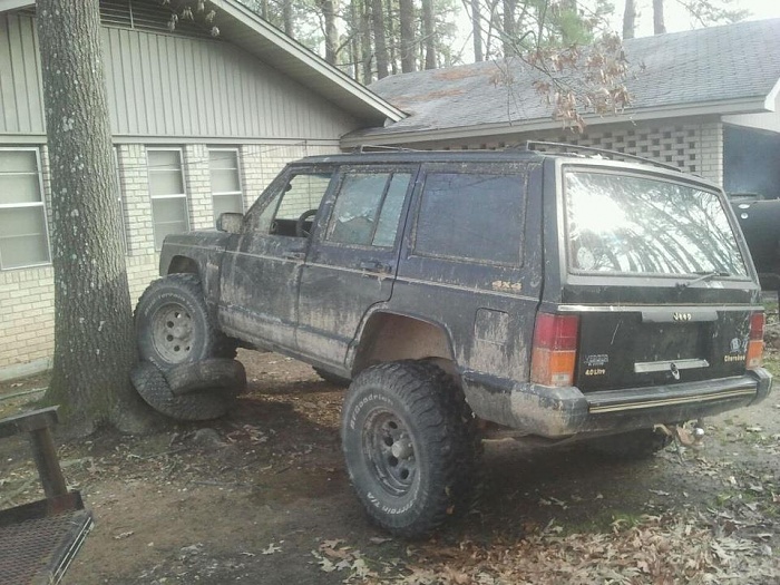 88 Limited-Building My Cousin's Jeep-482095_10150992494524827_1332427788_n.jpg
