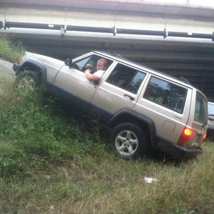 1993 Cherokee-tan.jpg