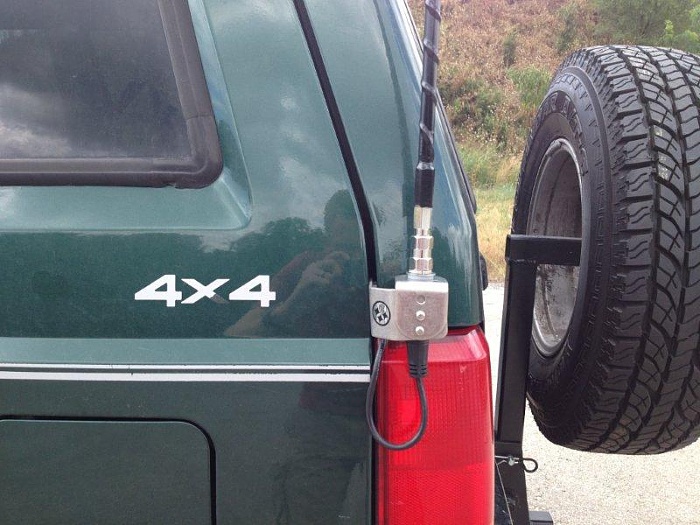 99 XJ &quot;Ironhide&quot; Build-cb_radio_ant.jpg