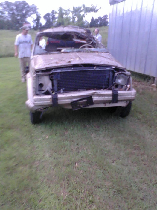 2000 xj "Mud Rat"-old-jeep1-4-.jpg