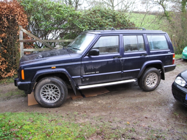 Beef, UK student's 1998 XJ!-1.jpg