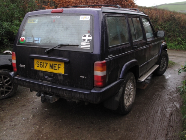 Beef, UK student's 1998 XJ!-2.jpg