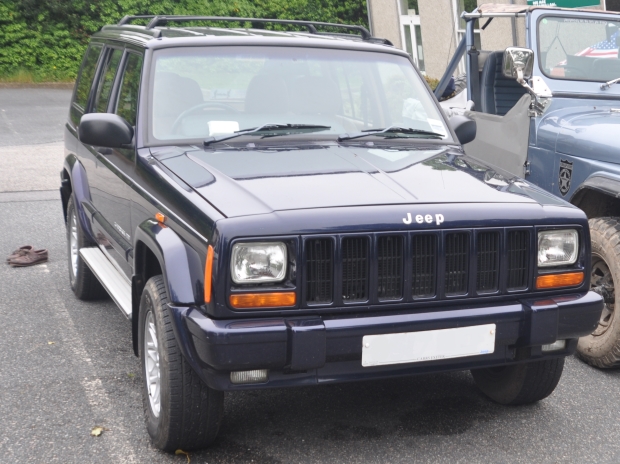 Beef, UK student's 1998 XJ!-3.jpg