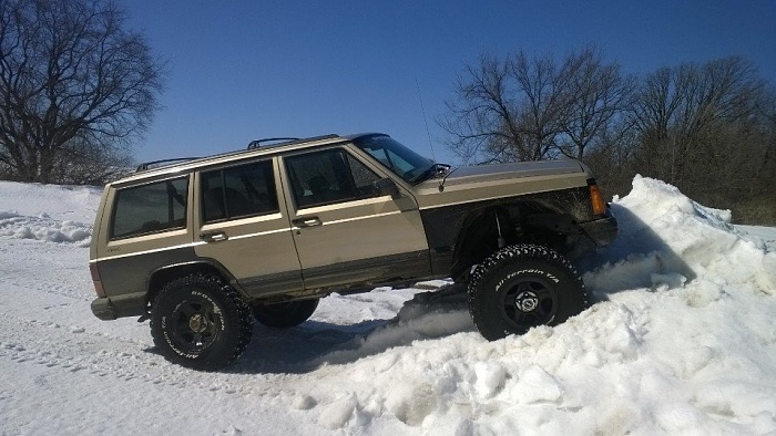 MY 94 XJ very slow build.-wheeling-pics.jpg