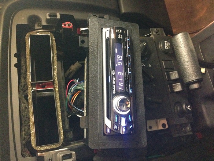 16 with an xj-image.jpg