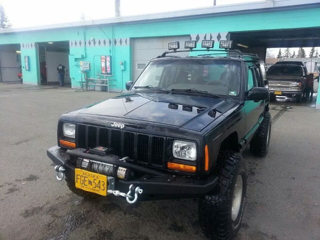 My 98 XJ that wishes it lived in a different state-forumrunner_20140428_180517.jpg