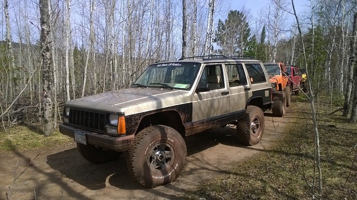 MY 94 XJ very slow build.-10363480_10203795205469398_2505492120143516532_n.jpg