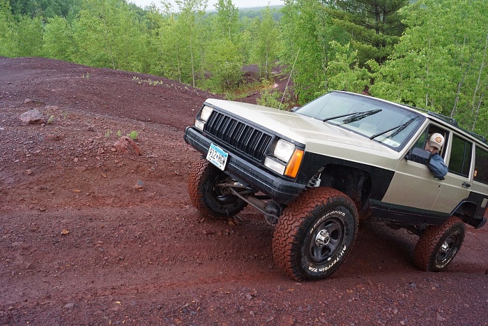 MY 94 XJ very slow build.-10329679_10204008103831724_4962051335299220945_o.jpg