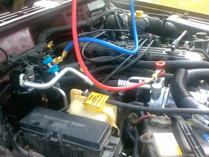 Out with the new, in with the old...1998 XJ Build-new-compressor.jpg