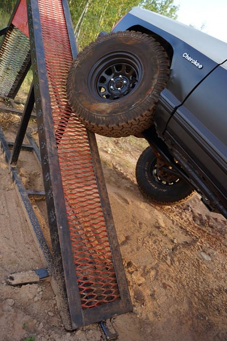 MY 94 XJ very slow build.-10314570_10204489291661119_6431395691413486515_n.jpg