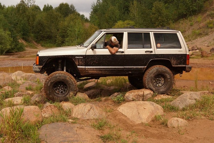 MY 94 XJ very slow build.-1560416_10204489295101205_7779905303496121590_n.jpg