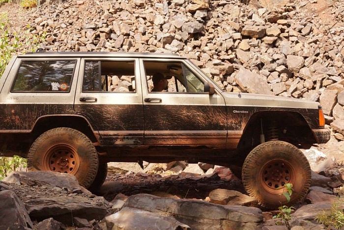 MY 94 XJ very slow build.-10419940_10204489313781672_7610755699879678128_n.jpg