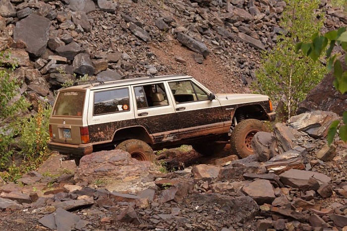 MY 94 XJ very slow build.-10620530_10204489318301785_4129640219578052543_n.jpg