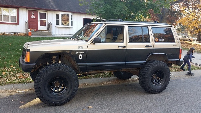 MY 94 XJ very slow build.-10734120_10205054572352783_1439157769166087192_n.jpg