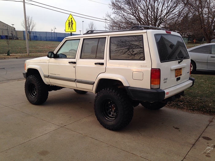 "Project Whitey" (2001 XJ)-image.jpg