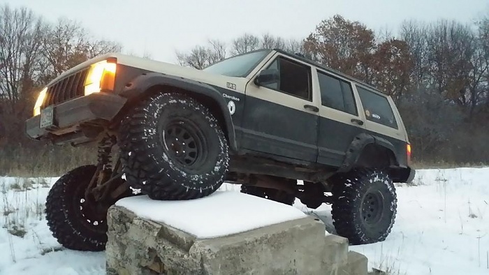 MY 94 XJ very slow build.-10421278_10205659125106224_2131612538713543153_n.jpg