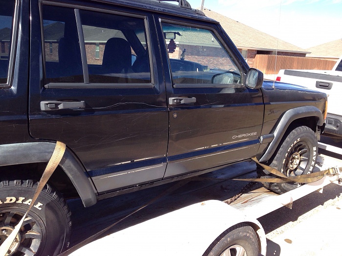 New Dad's practical  XJ build...on 35's.-image.jpg