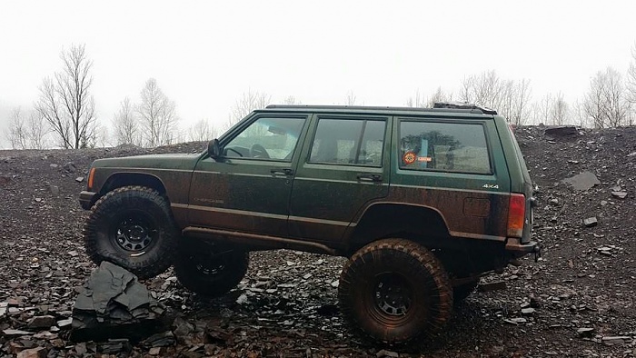 MY 94 XJ very slow build.-11150572_10206508674784435_3413614926657947870_n.jpg