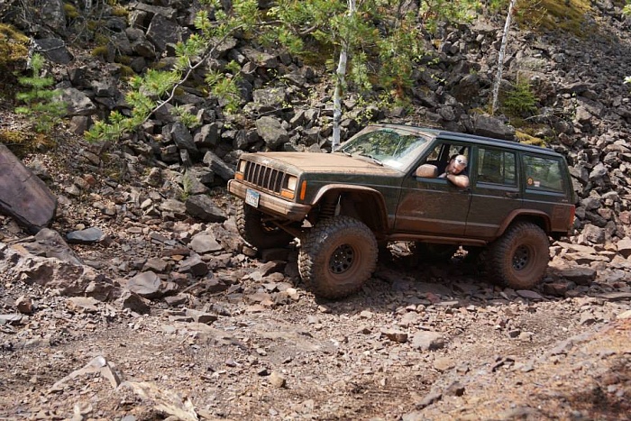 MY 94 XJ very slow build.-11137177_10206703323450530_2251728662760254113_n.jpg