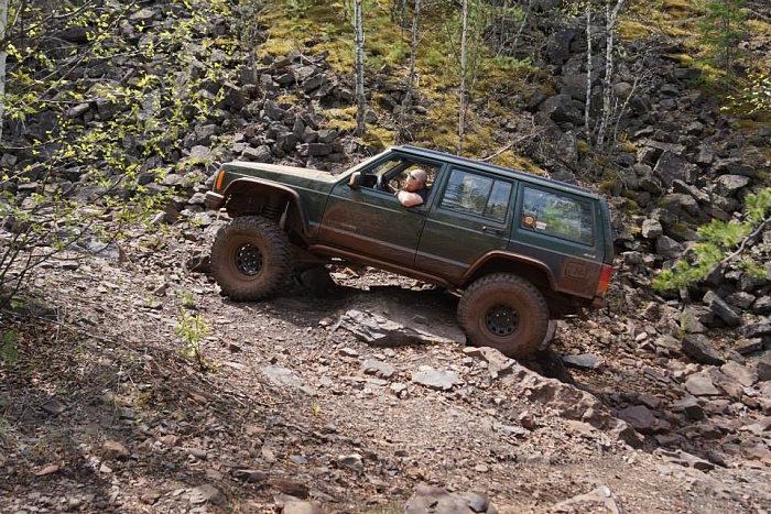 MY 94 XJ very slow build.-11295798_10206703324610559_7138378337492692604_n.jpg
