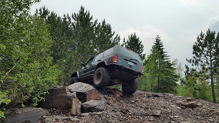 MY 94 XJ very slow build.-11692492_10207169625147781_491247661314052607_n.jpg