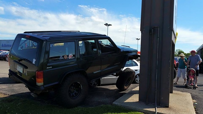 MY 94 XJ very slow build.-11745627_10207308084329174_6816001731035631837_n.jpg