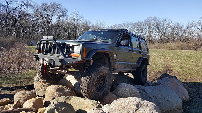 MY 94 XJ very slow build.-12936497_10209187214986266_2405413719084401888_n.jpg