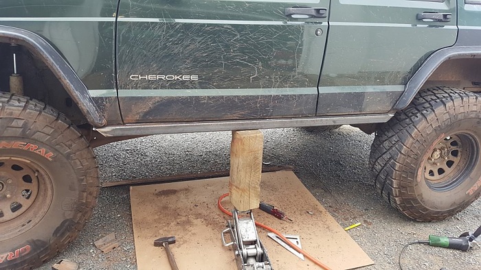 MY 94 XJ very slow build.-13418835_10209793960914535_2288829248216379985_n.jpg