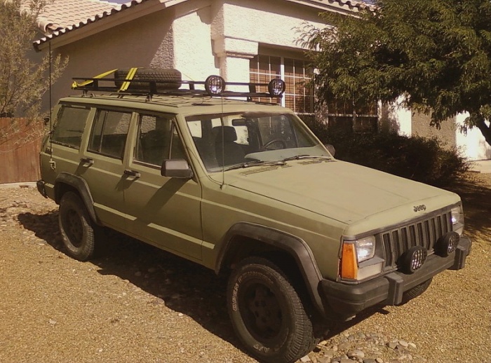 fist vehicle 1988 XJ-frontside.jpg