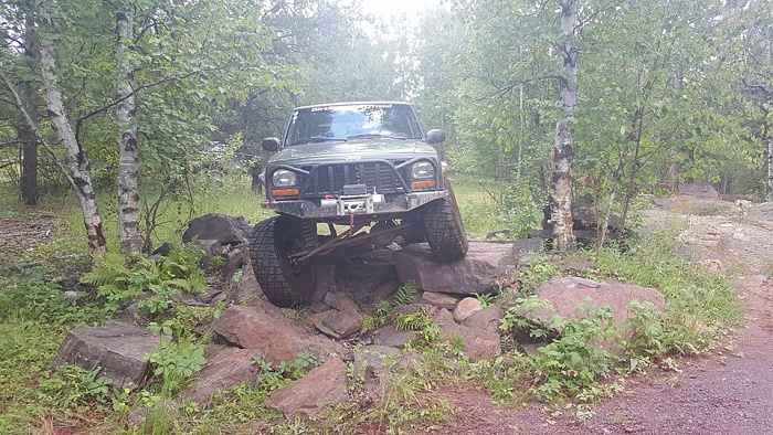 MY 94 XJ very slow build.-13902563_10210302345223825_3969936393800361180_n.jpg