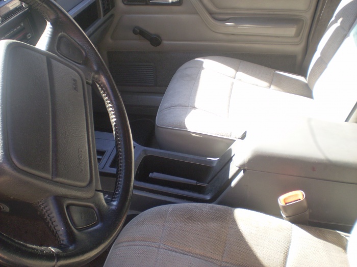 1995 Jeep Cherokee build.-jeepinterior-3-.jpg