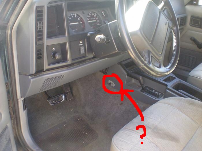 Name:  jeepinterior.jpg
Views: 1518
Size:  46.8 KB