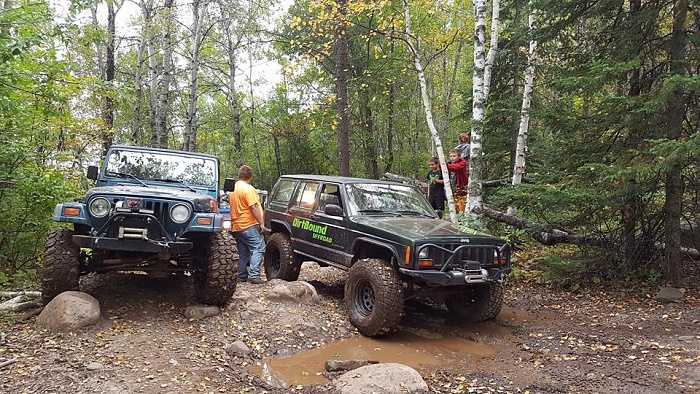 MY 94 XJ very slow build.-14484804_10210686936958378_4862291701466171854_n.jpg