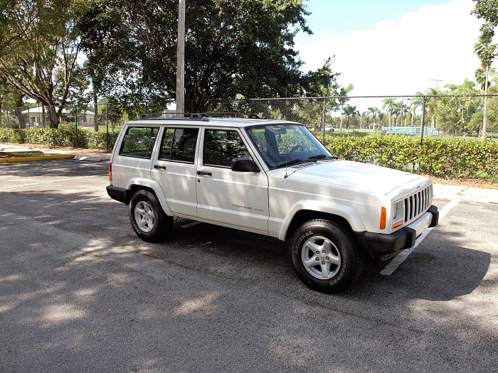 New kid in the XJ Game-pa104019-2-.jpg