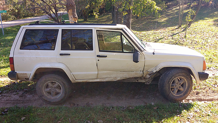 Regular Cherokee-home-side.jpg
