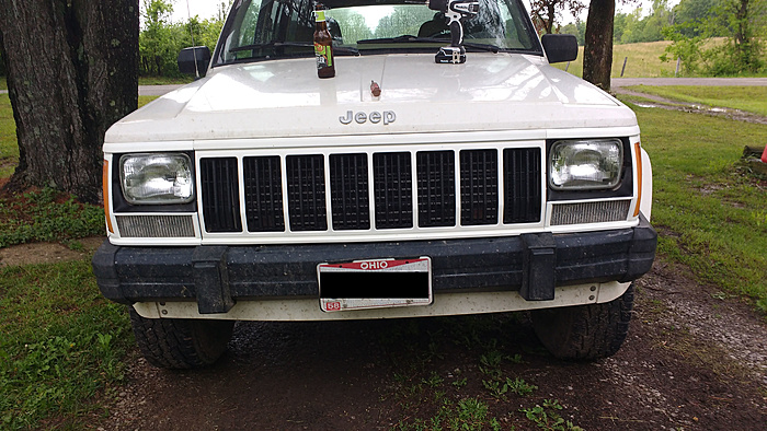 Regular Cherokee-front-paint.jpg