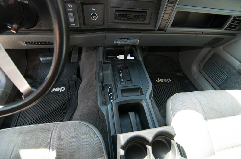 Name:  JeepXJdetails-58.jpg
Views: 259
Size:  168.8 KB
