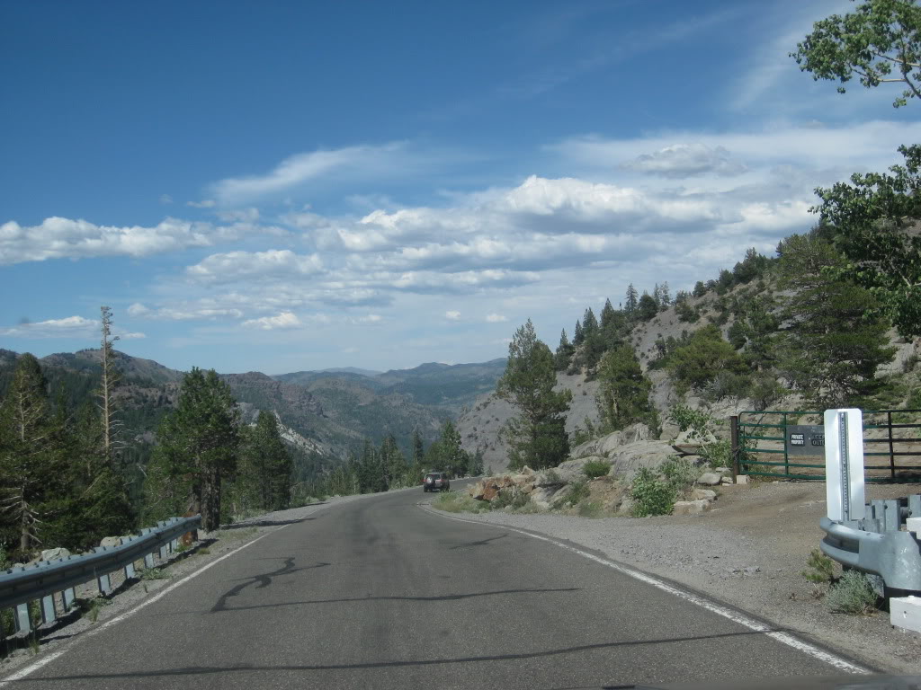 Name:  deervalleytrail075.jpg
Views: 226
Size:  148.9 KB