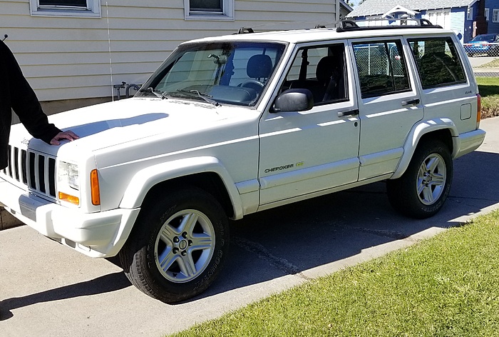 Project "BLACK Edition" 2001 Cherokee XJ-20171016_125421.jpg