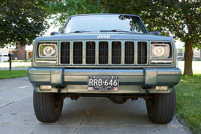 CJ Classic to &quot;Overland&quot; + build (stereo, sound insulation, headlights, etc)-p1000016.jpg