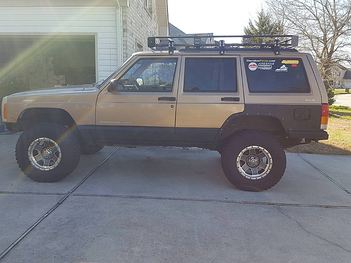 1999 XJ &quot;Grandma Gold&quot;-5.jpg