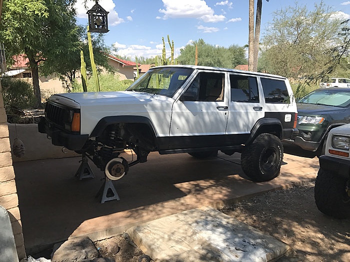 tw1gz white 92 xj-w8puanz.jpg