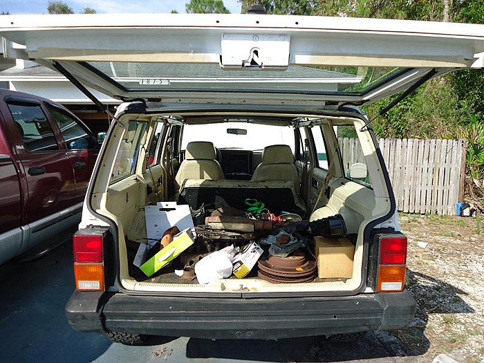Finally got an XJ build going...-rdulg.jpg