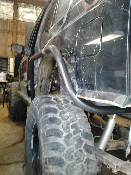 6ft cheater bar on a 1/4in ratchet (POSjeepxj)-2011-03-20-17.26.27.jpg