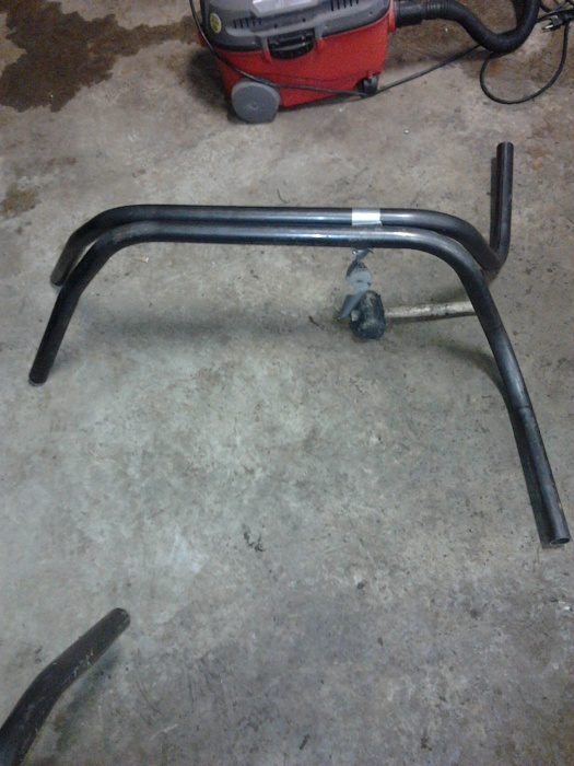 6ft cheater bar on a 1/4in ratchet (POSjeepxj)-2011-03-20-19.02.30.jpg