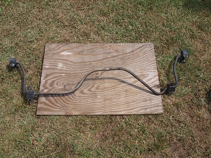 Sneekee '87 XJ-sway-bar.jpg