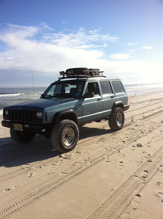 Dd/beach truck-image-4018623358.jpg